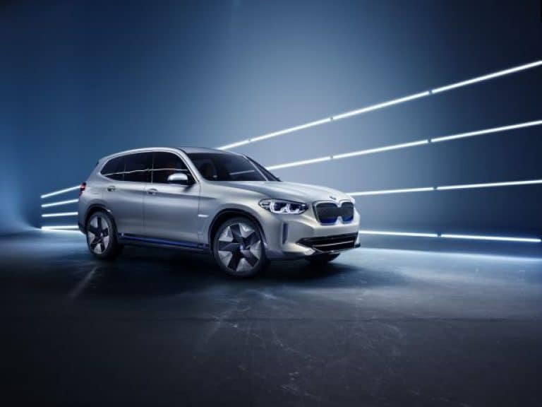 voitures électriques BMW ix3