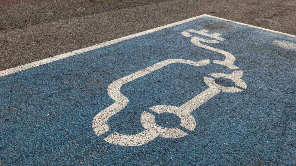 Parkplatz für Elektroautos