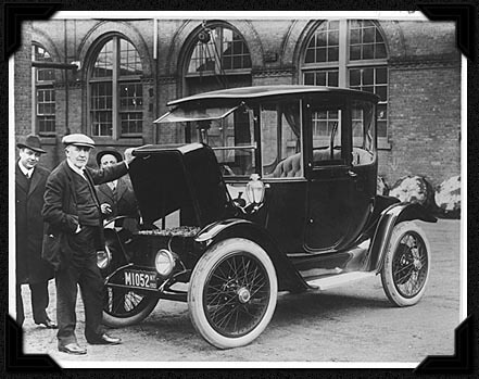 In 1899 waren 90% van de taxi's in New York City elektrisch.