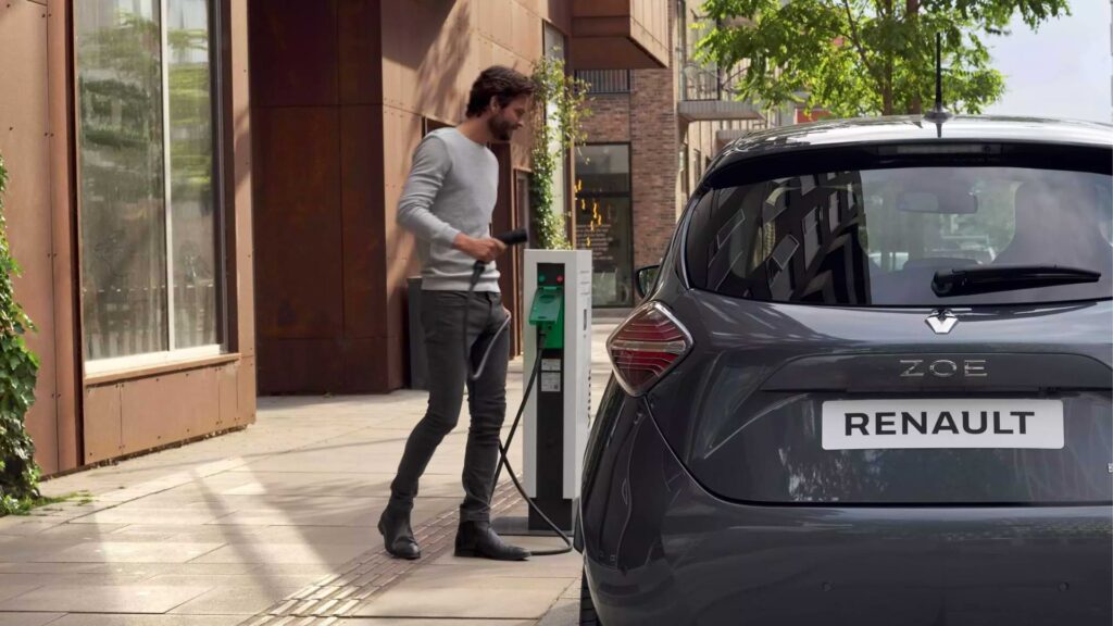 Renault ZOE charging station