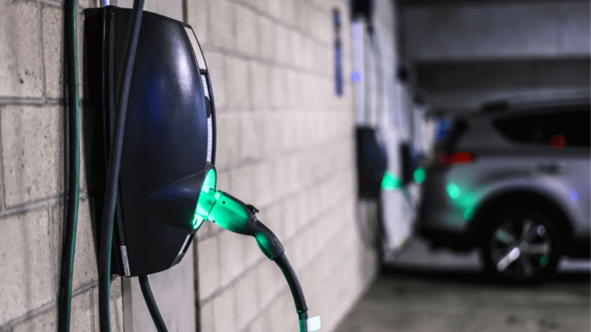 Die verstärkte Steckdose zum Aufladen Ihres Elektroautos: Günstige Wallbox  Alternative