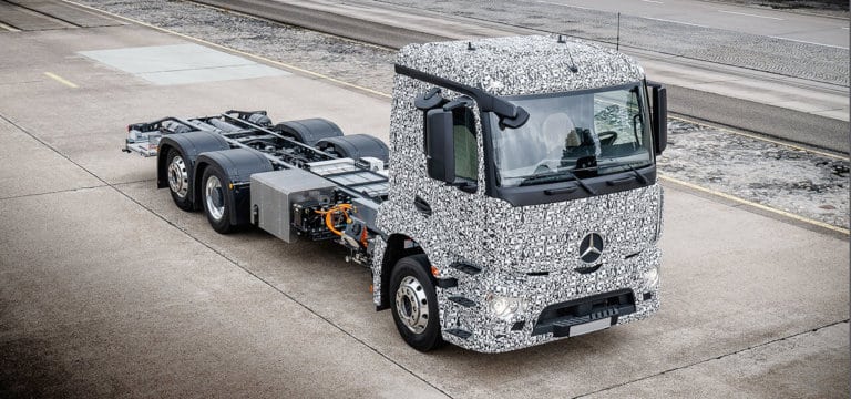 Camion électrique E actros Mercedes
