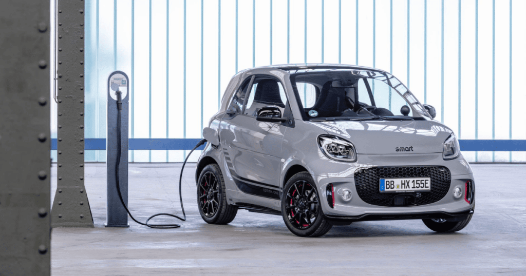 Smart EQ Fortwo Coupe price and specifications Beev