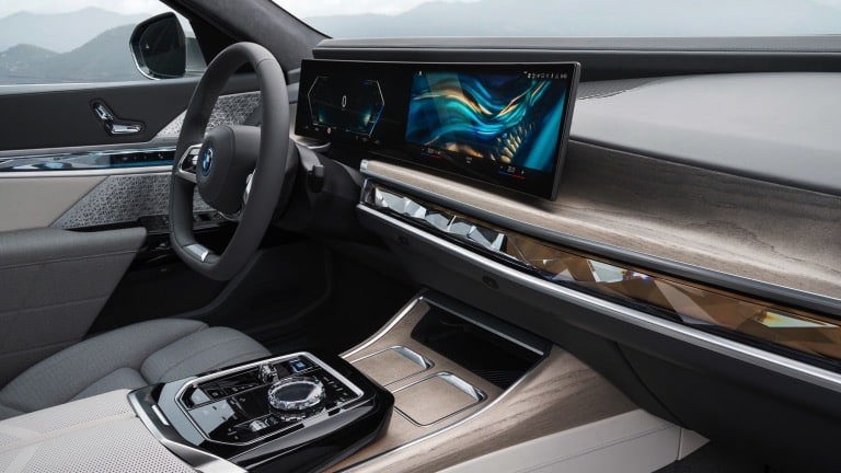 BMW i7 intérieur