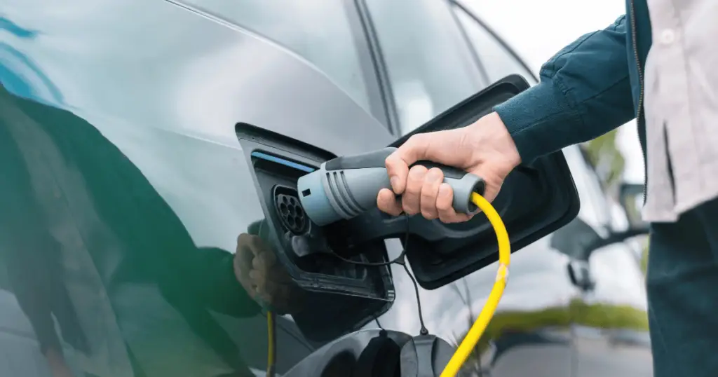 Borne de recharge site logistique beev