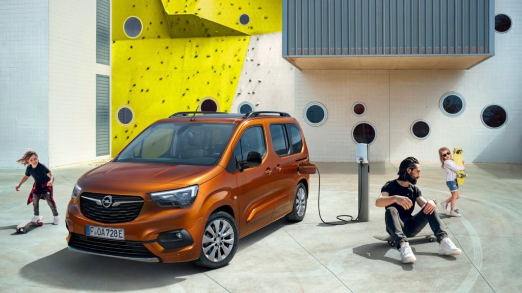 opel combo e life face