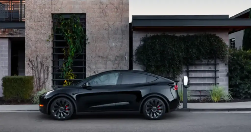 tesla-model-y-propulsion-noir