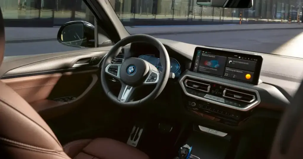 BMW iX3 intérieur avant