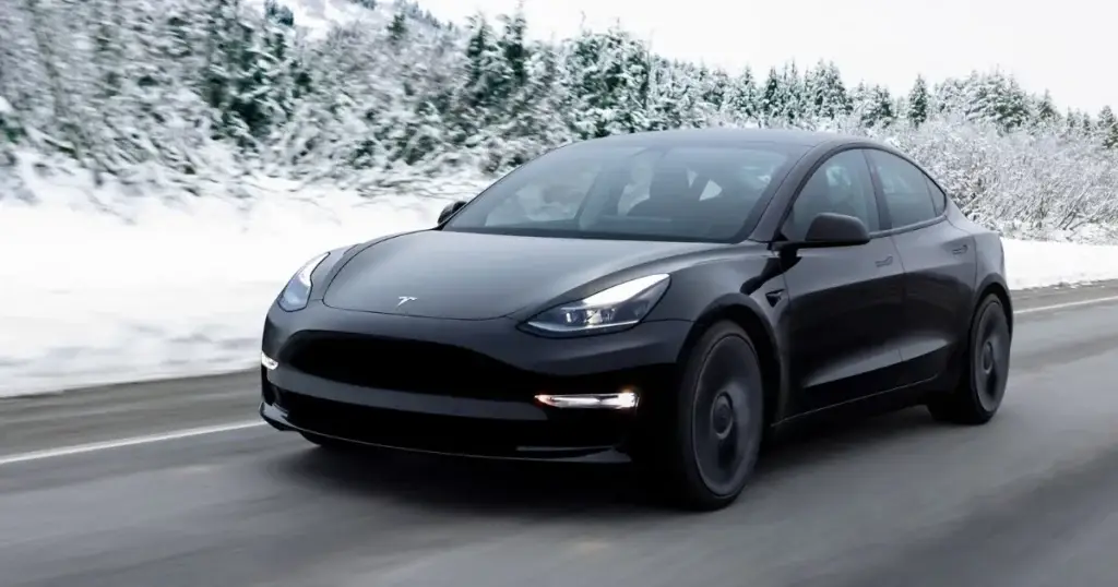 tesla model 3 Vorderseite