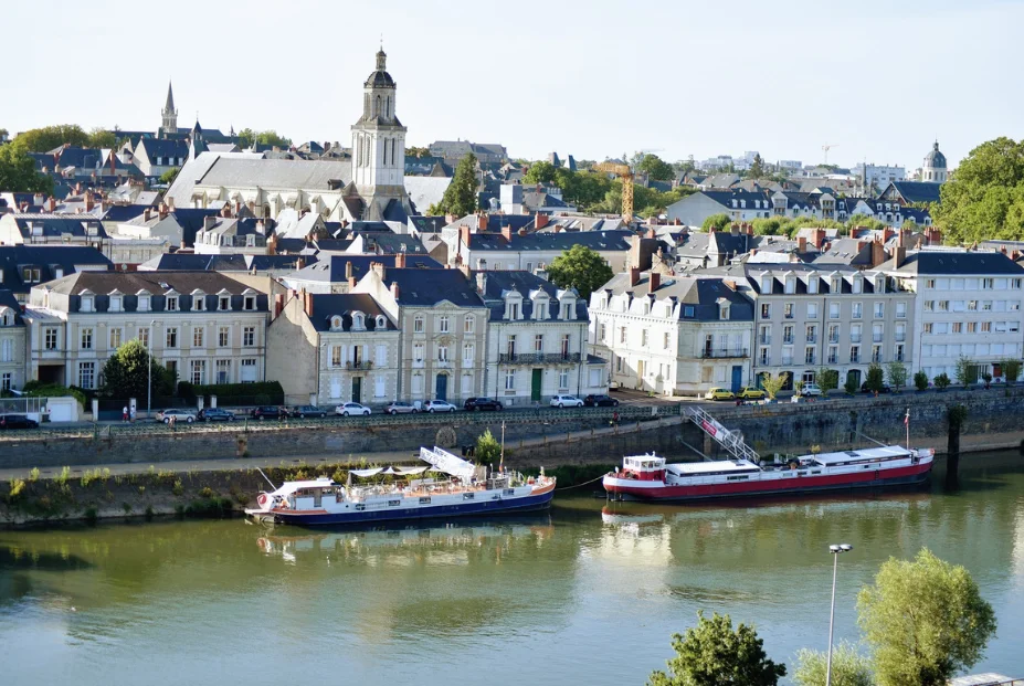 angers