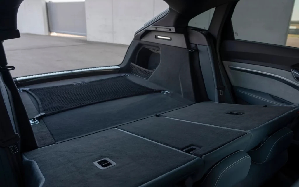 Audi e-tron Sportback coffre