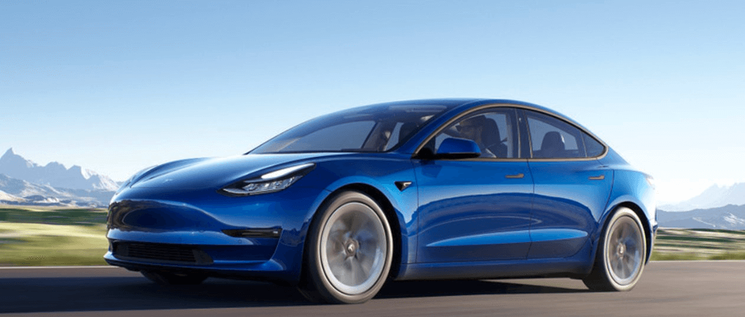 Tesla Model 3 restylée (2023). Infos, photos et prix de la berline  électrique