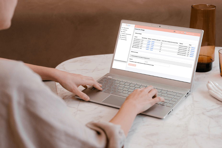 Borne de recharge supervision entreprise