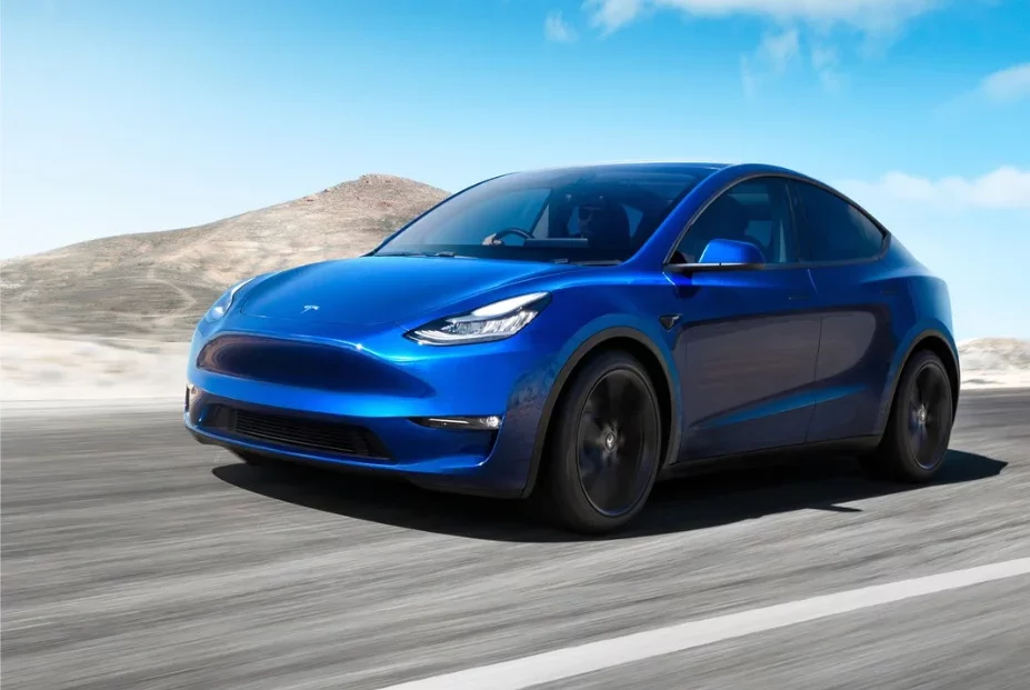 Tesla model Y bleu