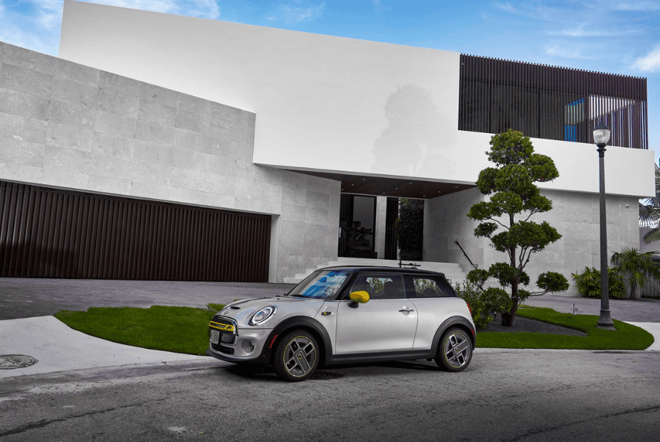 Mini Cooper SE diagonale