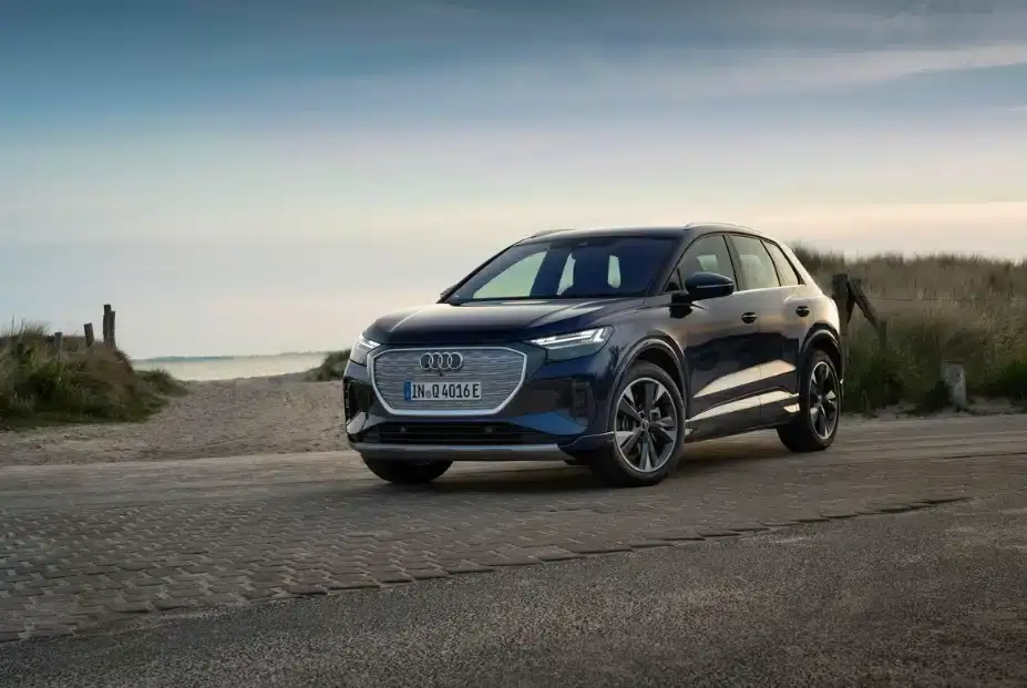 Audi Q4 e-Tron Professional Leasen