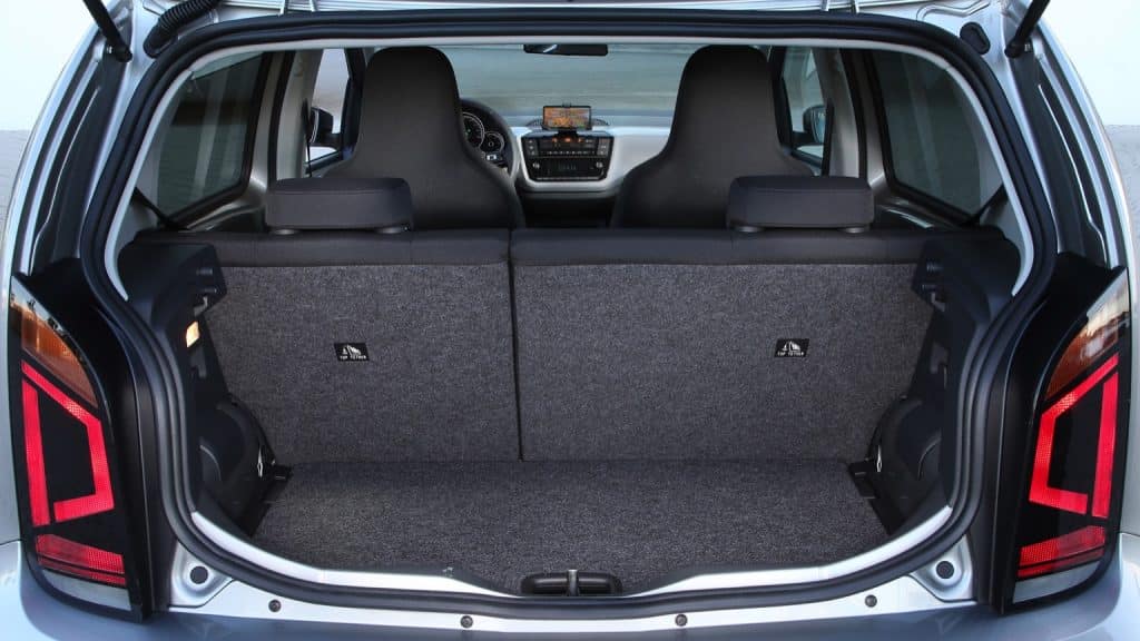 Volkswagen_e-Up-11