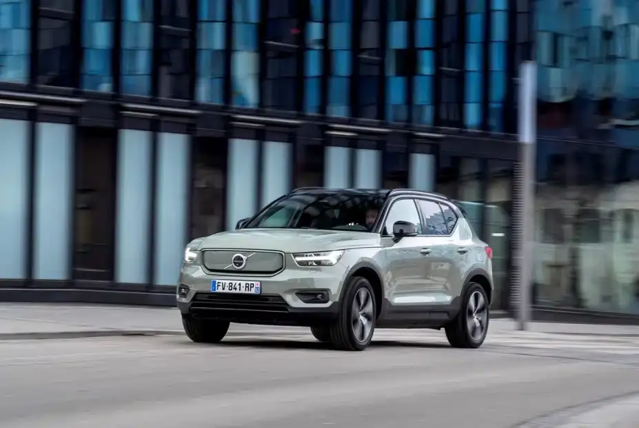 Volvo XC40 lease opladen