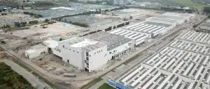Usine de batteries ACC en construction
