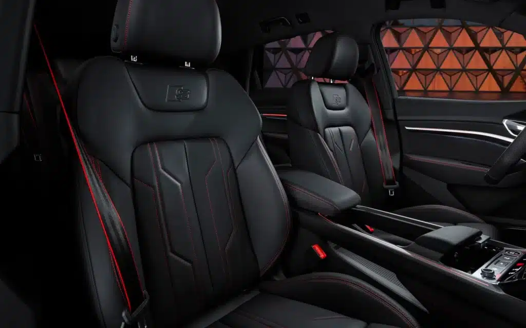 Audi Q8 55 e-tron sièges