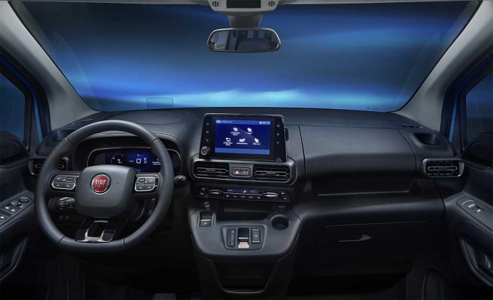 fiat e doblo intérieur