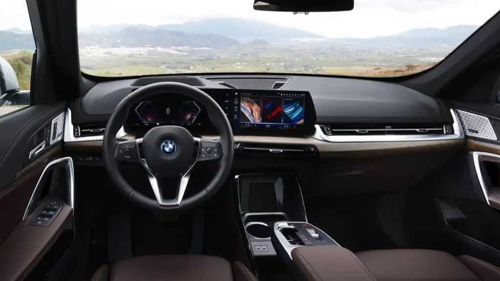 BMW iX1 eDrive20 intérieur