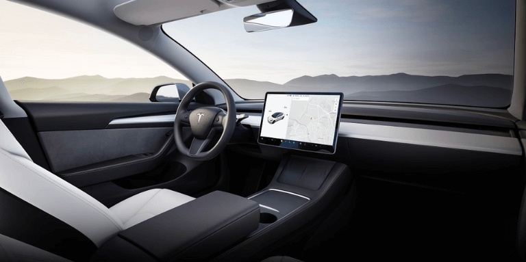 tesla model 3 intérieur