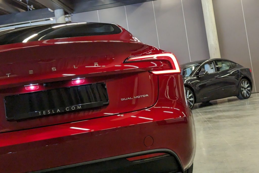 Tesla Model 3 Highland Propulsion phares