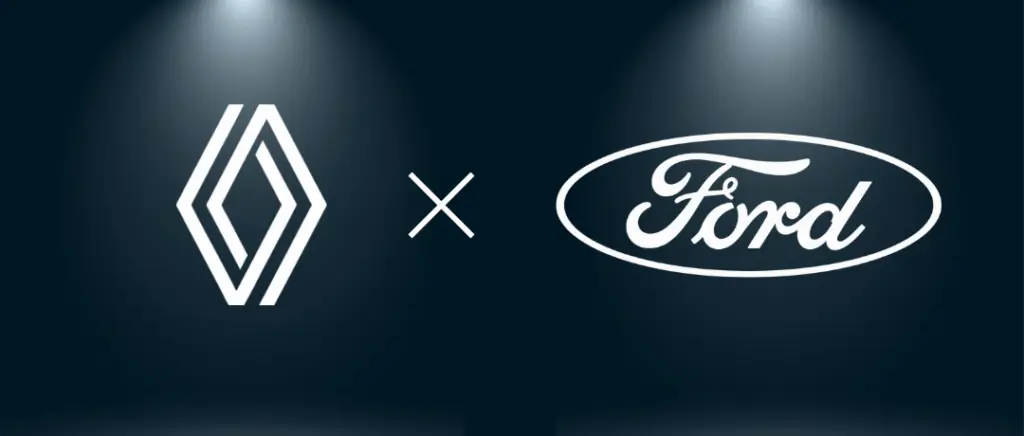 Les logos Renault et Ford sont mis côte à côte sur un fond sombre